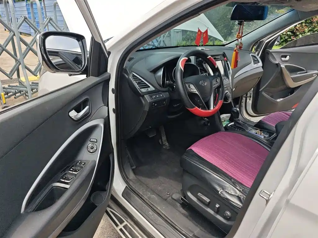 Hyundai Santa Fe 2015 — фото 17