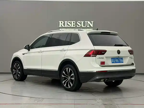 Volkswagen Tiguan L 2018