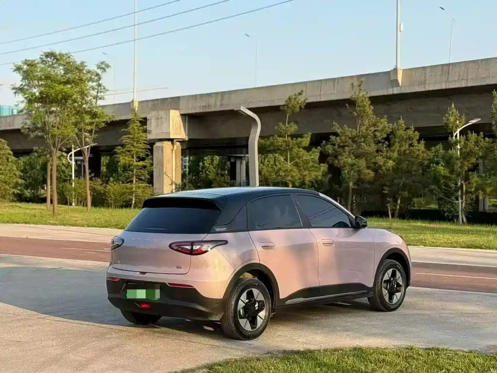 Geely Galaxy Starwish 2025