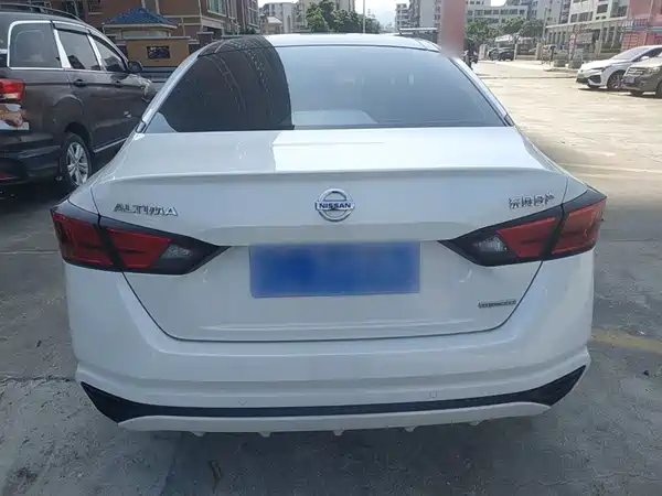 Nissan Teana 2019