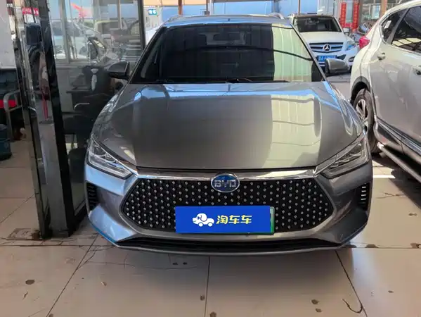 BYD e2 2022