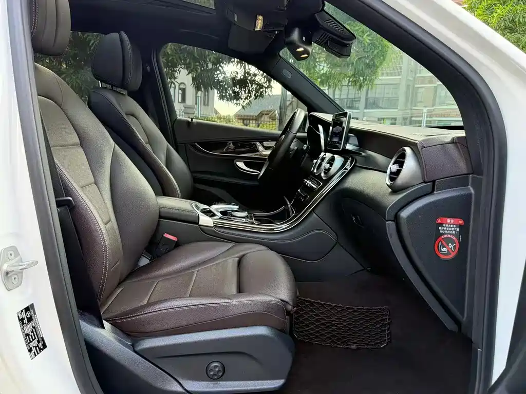 Mercedes-Benz GLC 2016