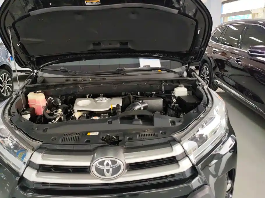 Toyota Highlander 2019 — фото 10