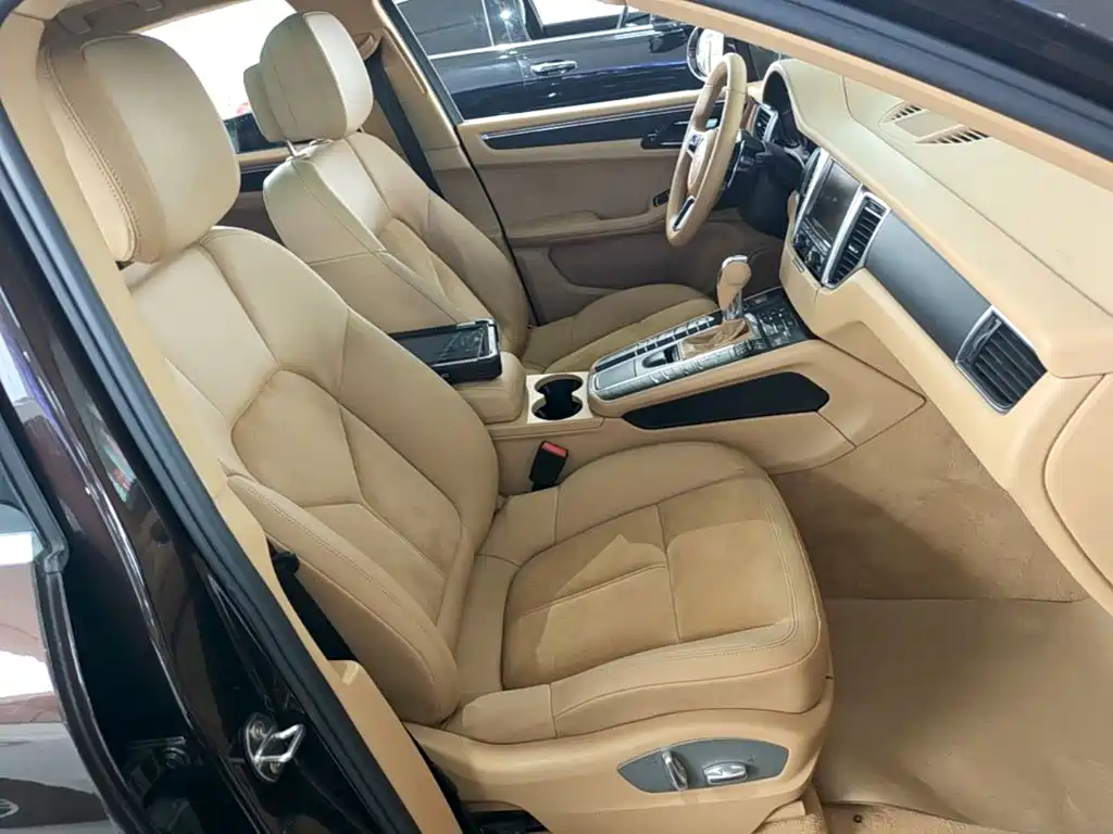 Porsche Macan 2015 — фото 25