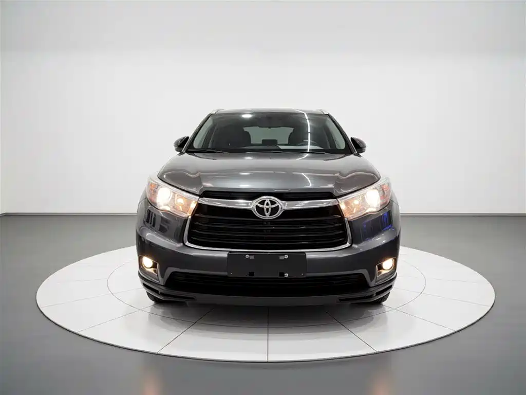 Toyota Highlander 2015 — фото 3