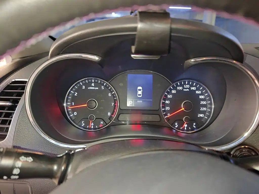 Kia K3 2015