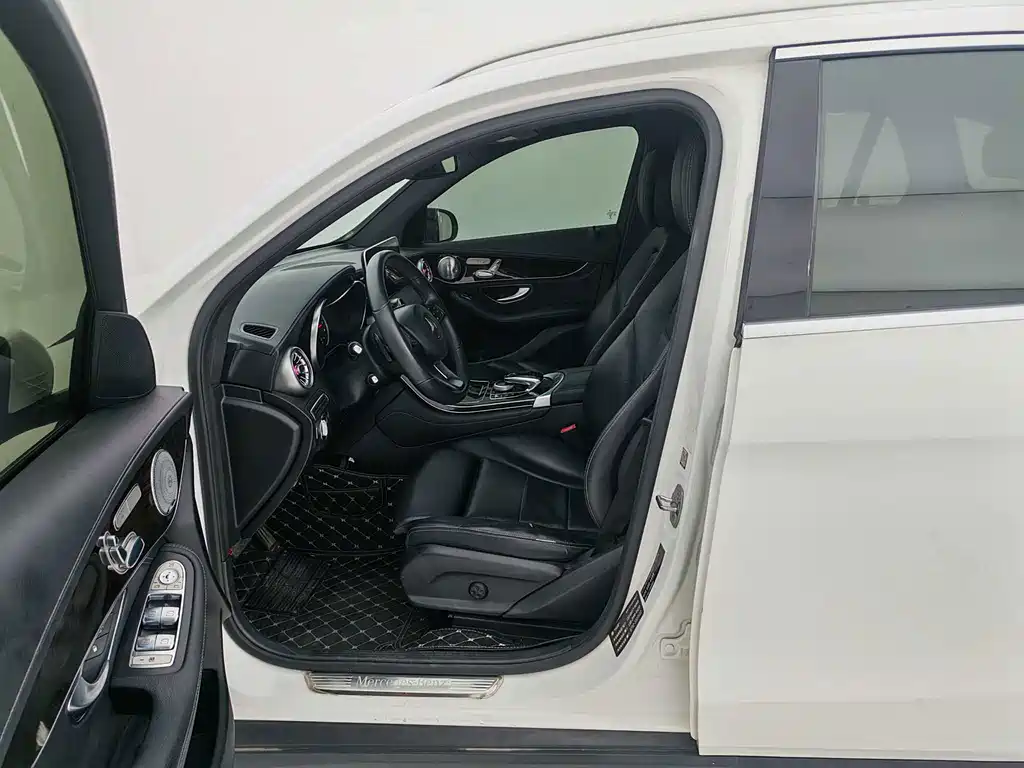 Mercedes-Benz GLC 2016