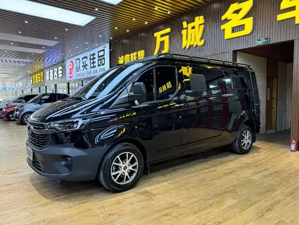 Ford Transit 2023