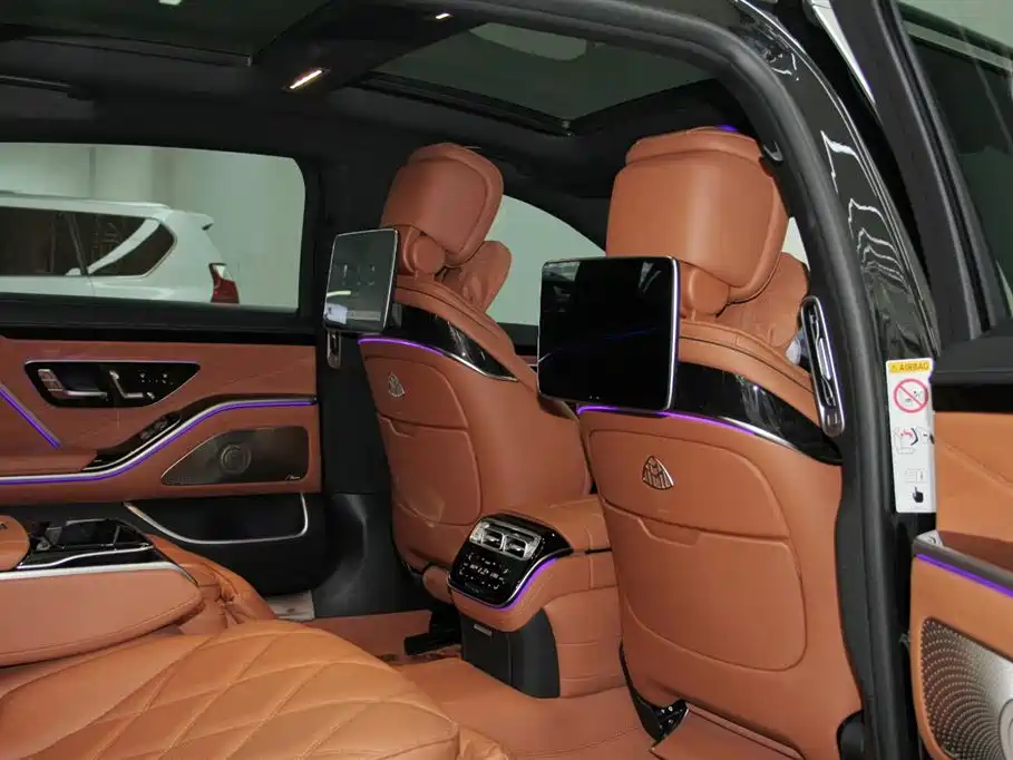 Mercedes-Benz Maybach S-Class 2024 — фото 11