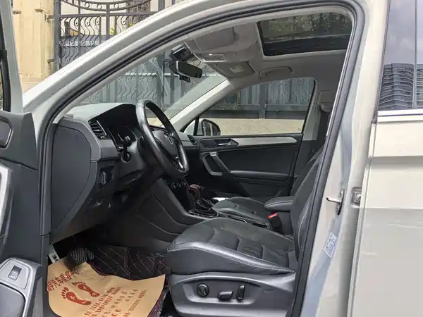 Volkswagen Tiguan L 2020