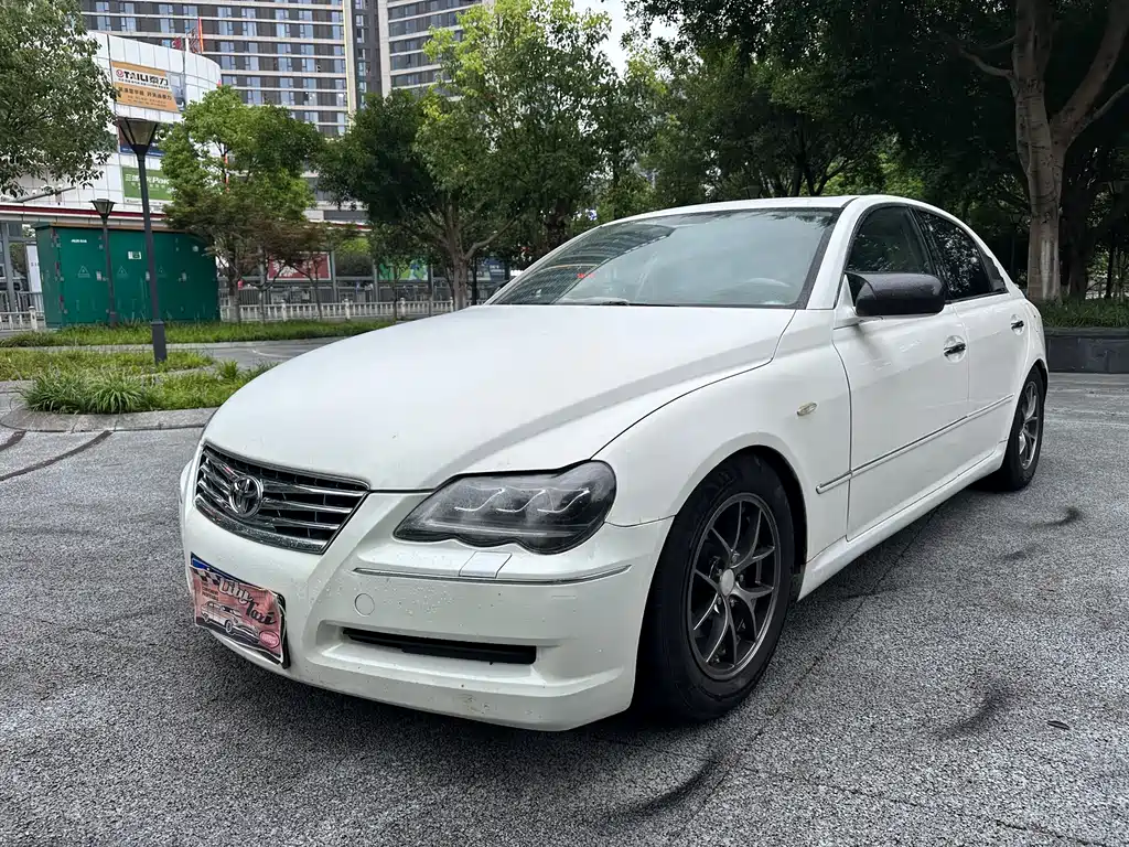 Toyota Reiz 2007