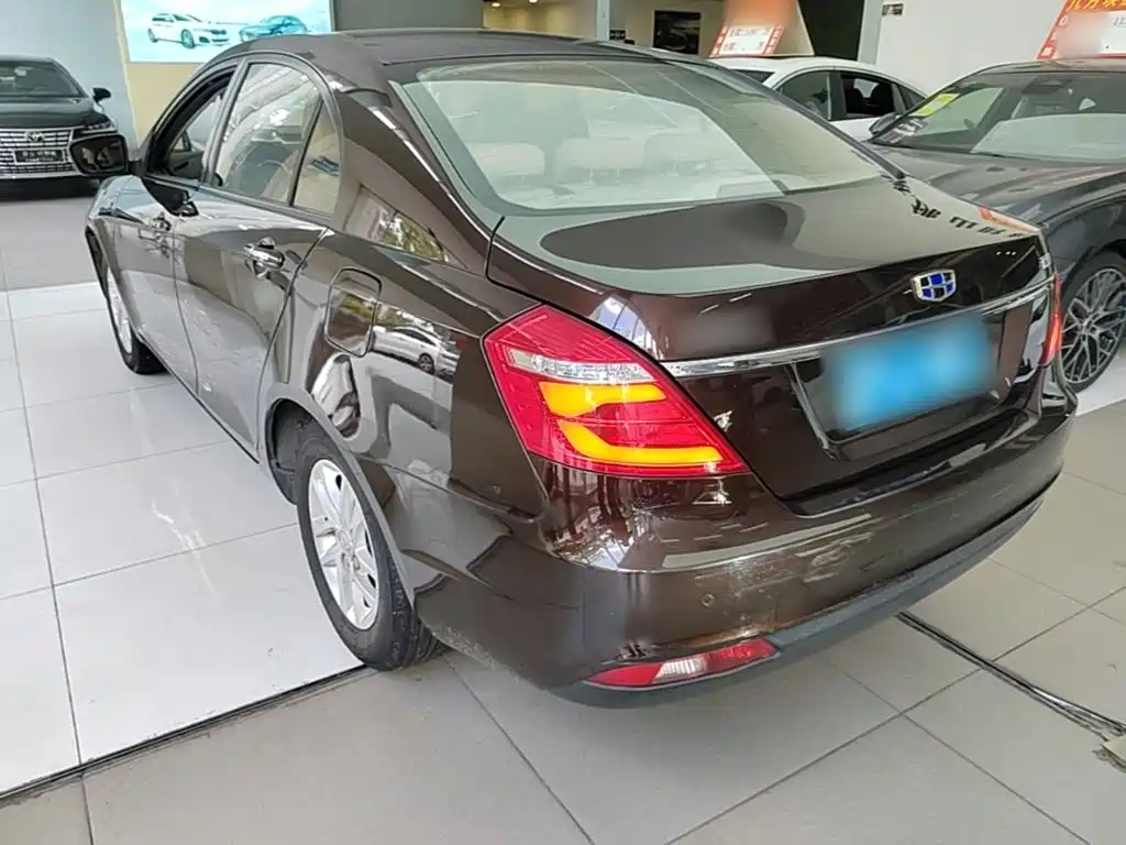Geely Emgrand 2017