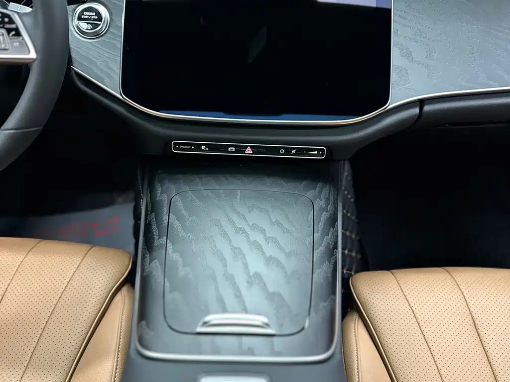 Mercedes-Benz E-Class 2026 — фото 10
