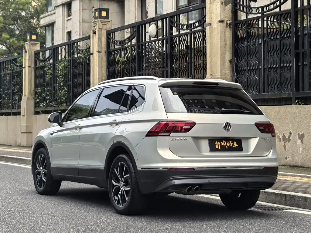 Volkswagen Tiguan L 2020 — фото 23