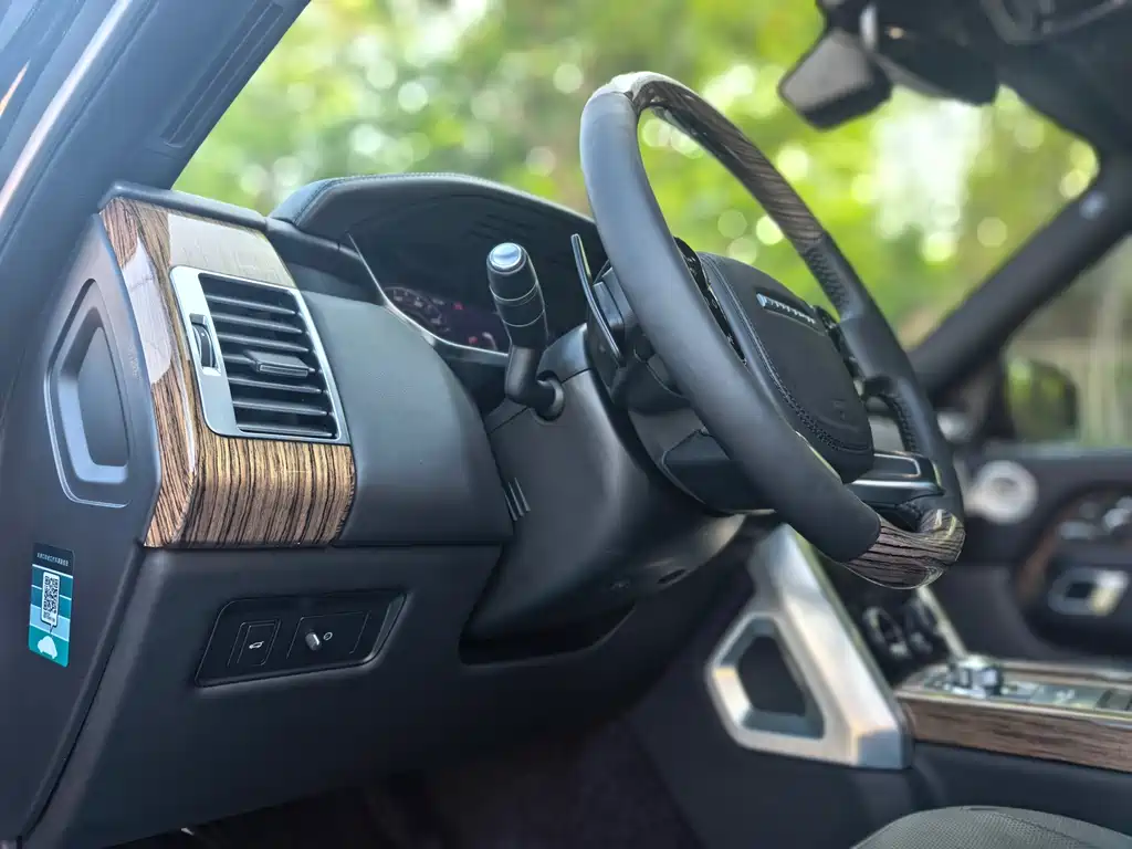 Land Rover Range Rover 2019 — фото 19