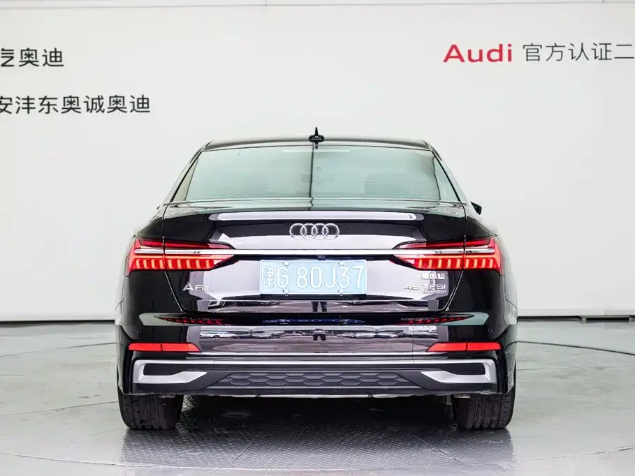 Audi A6L 2025 — фото 4
