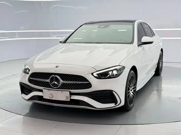 Mercedes-Benz C-Class 2024