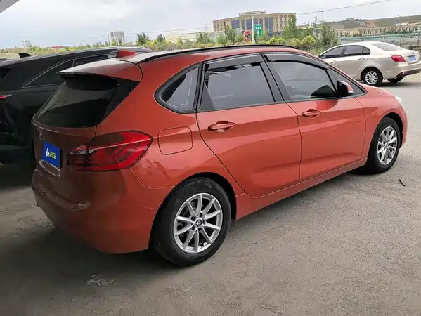 BMW 2 Series Station Wagon 2017