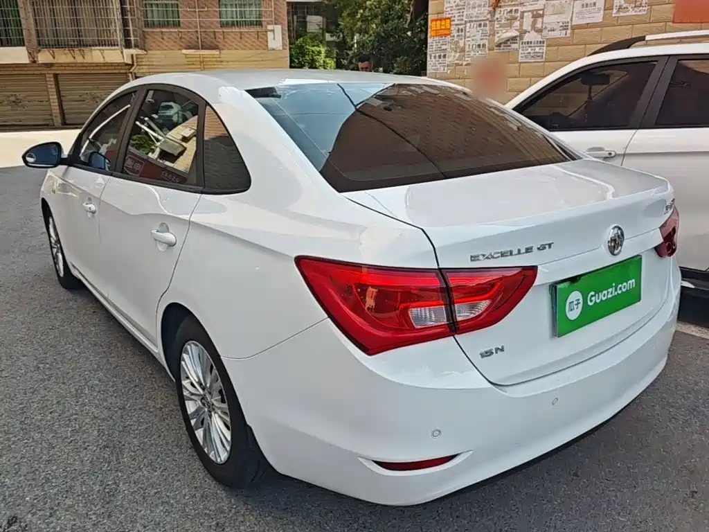 Buick Excelle 2016