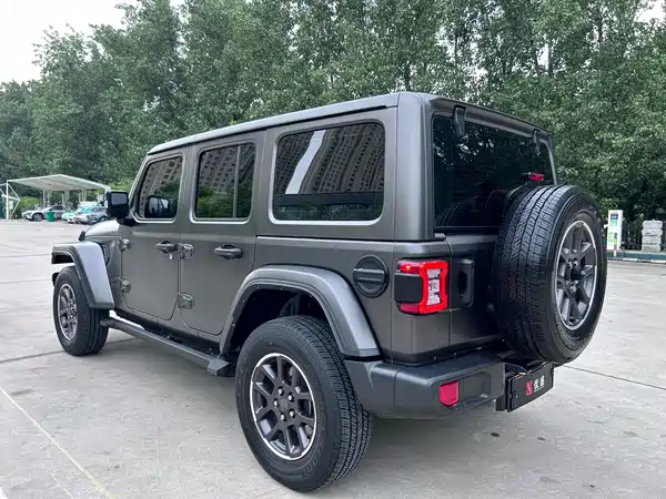 Jeep Wrangler 2021