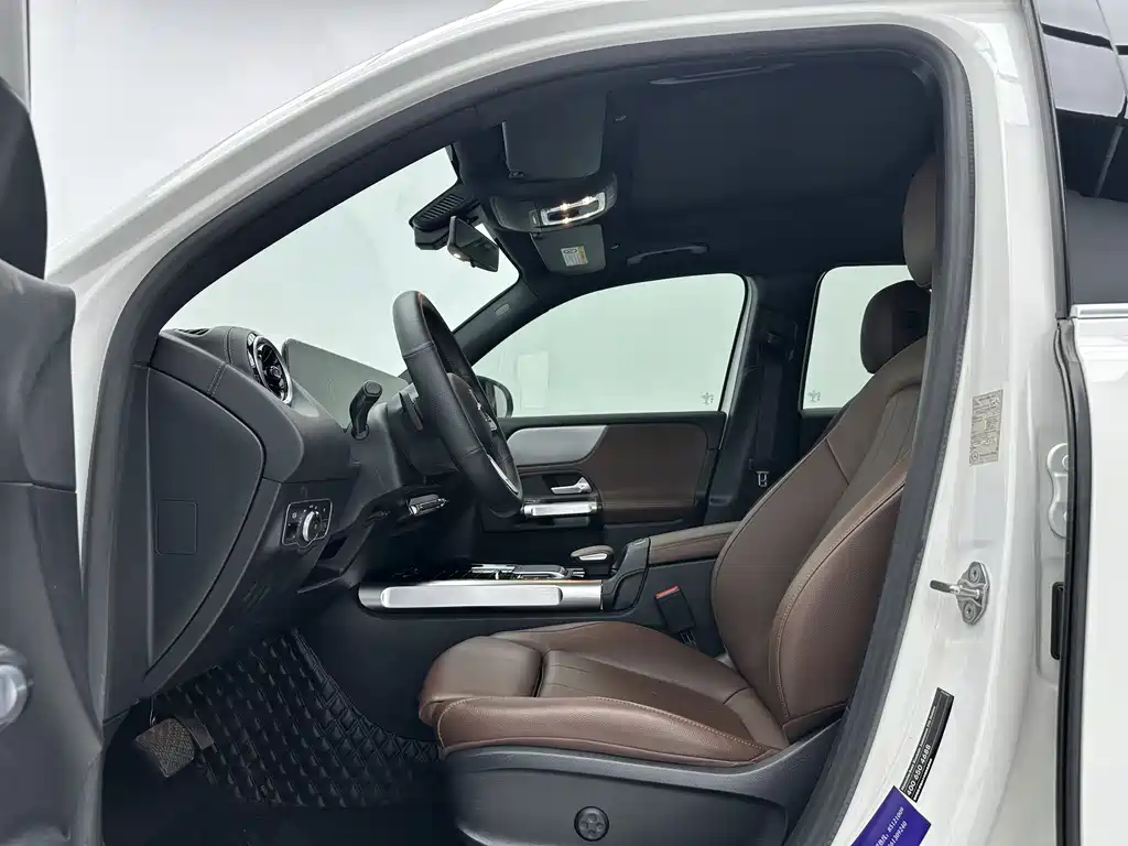 Mercedes-Benz GLB 2020