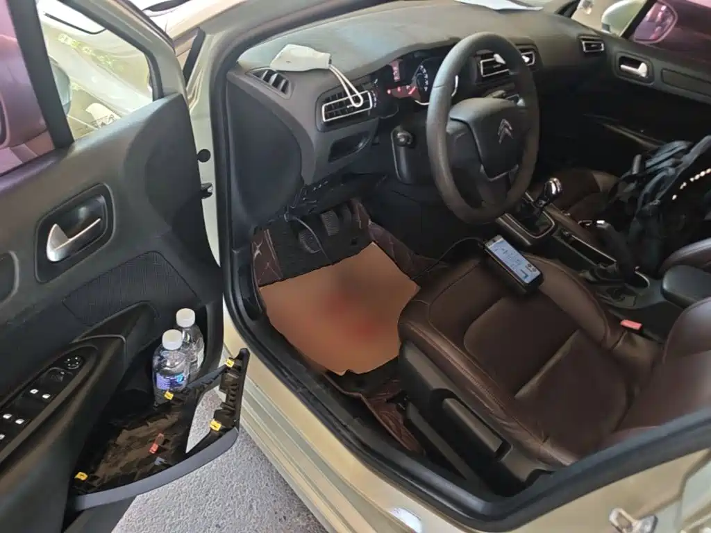 Citroën C4 Sega 2016 — фото 16