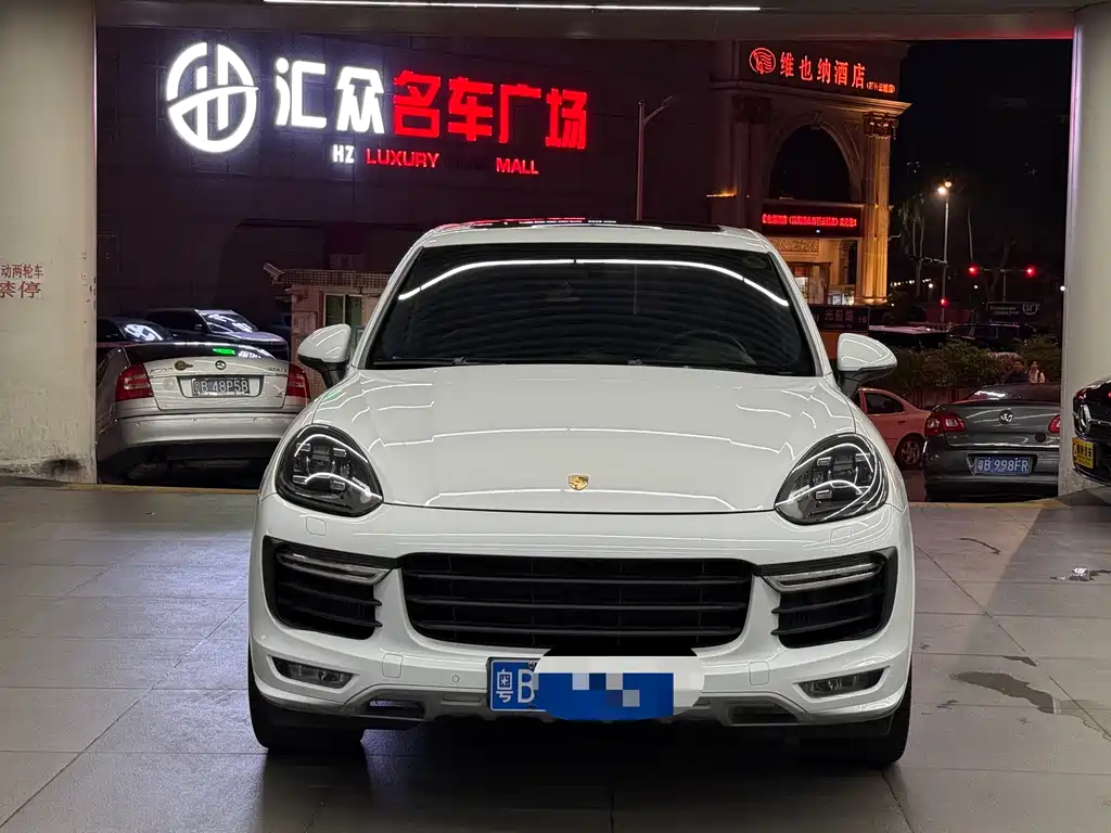 Porsche Cayenne 2016 — фото 2
