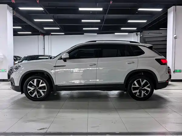 Volkswagen Tayron 2023
