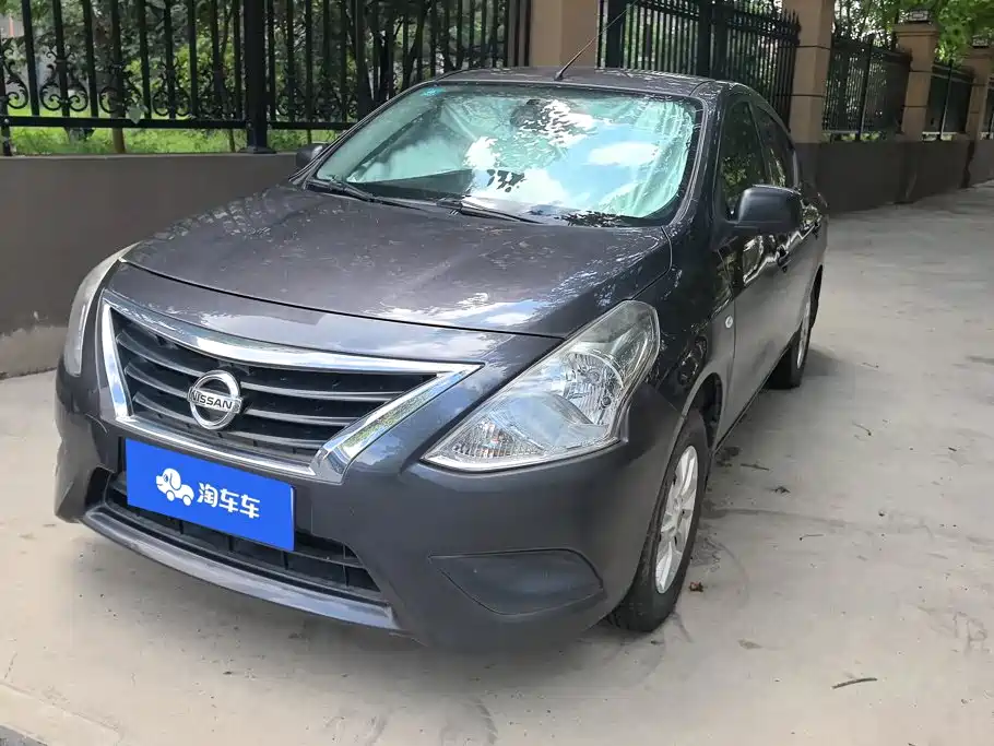 Nissan Sunny 2015 — фото 1