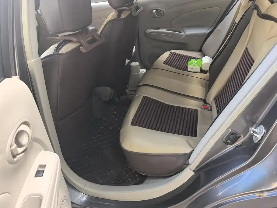 Nissan Sunny 2015 — фото 11
