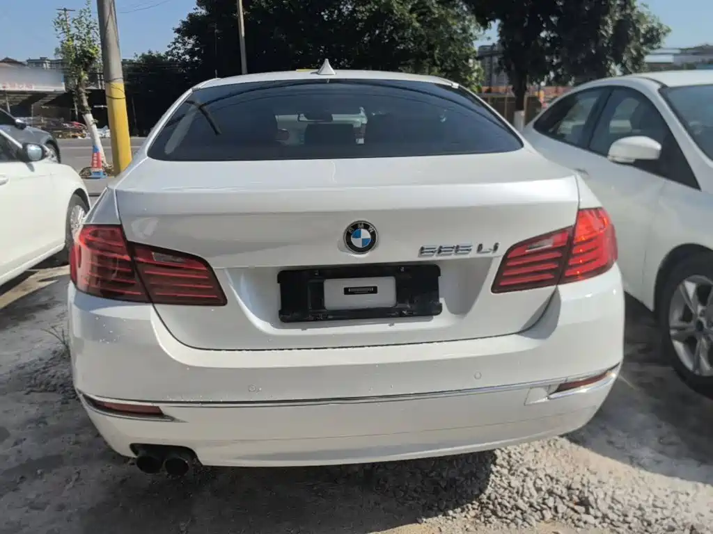 BMW 5 Series 2016