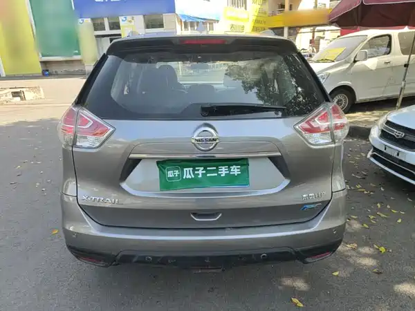 Nissan X-Trail 2015