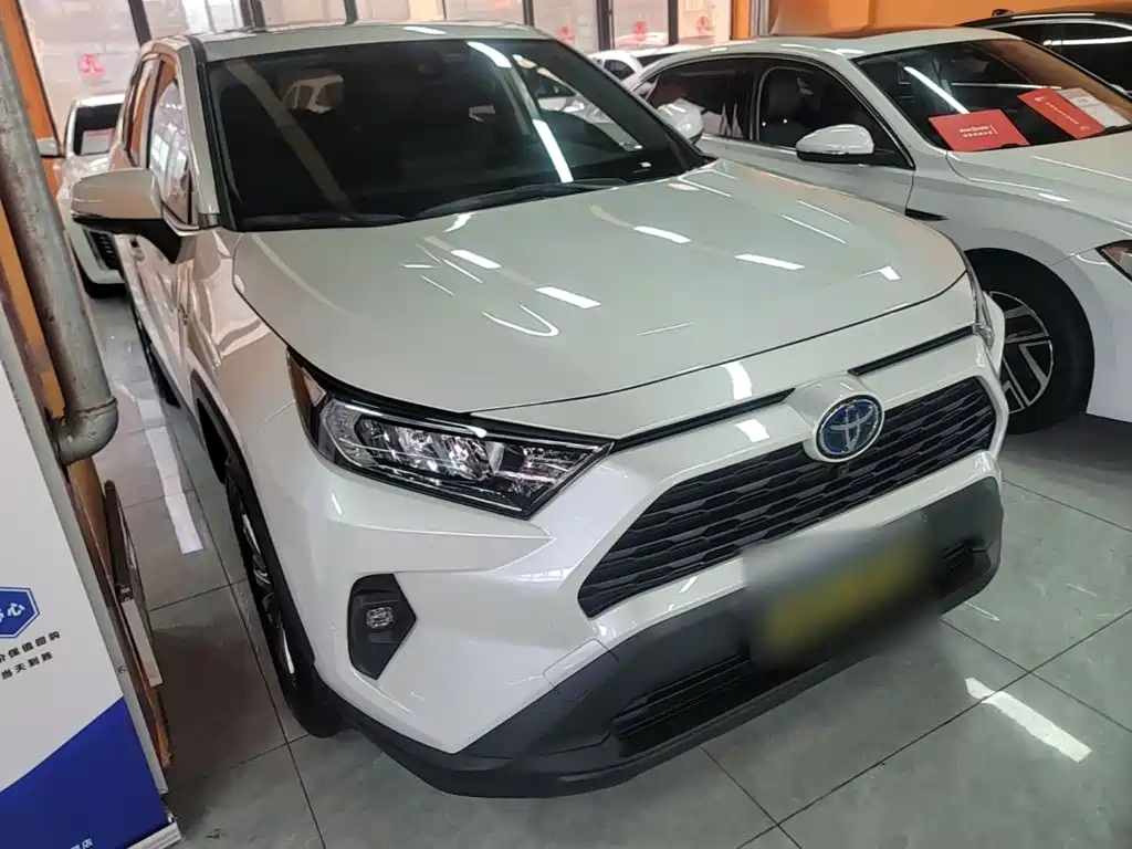 Toyota RAV4 2024