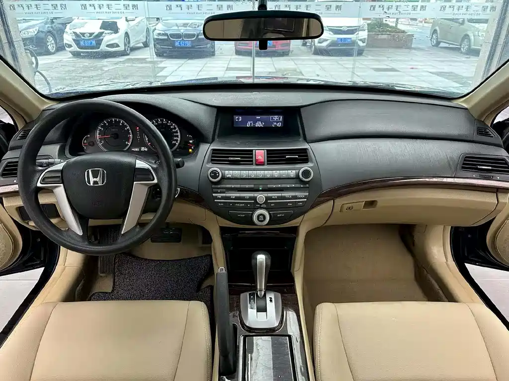 Honda Accord 2013 — фото 5
