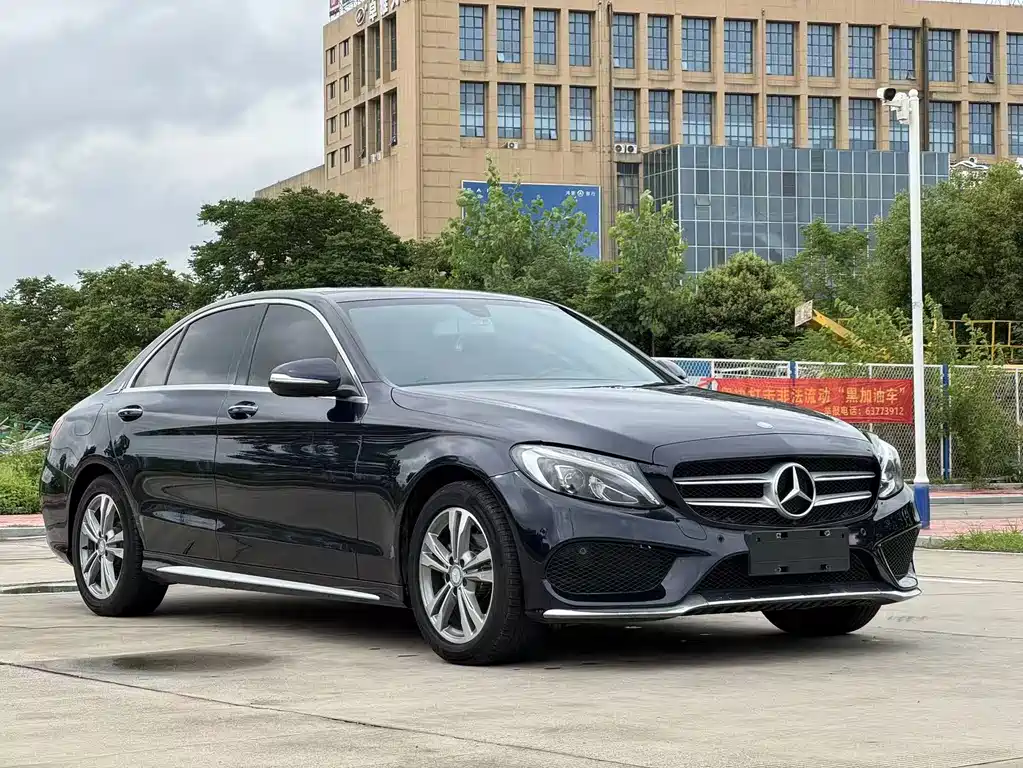 Mercedes-Benz C-Class 2017