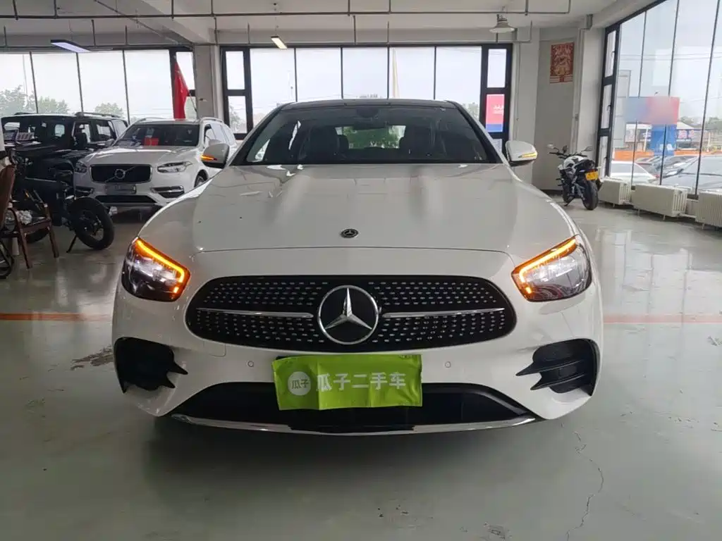 Mercedes-Benz E-Class 2021