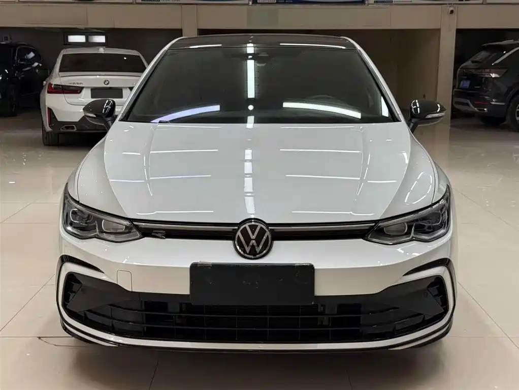 Volkswagen Golf 2022
