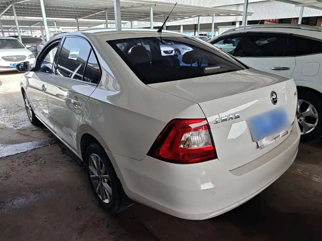 Skoda Rapid 2016
