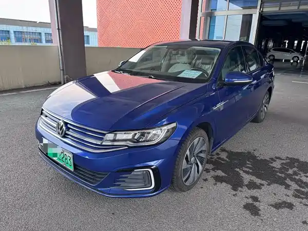 Volkswagen Bora EV 2021