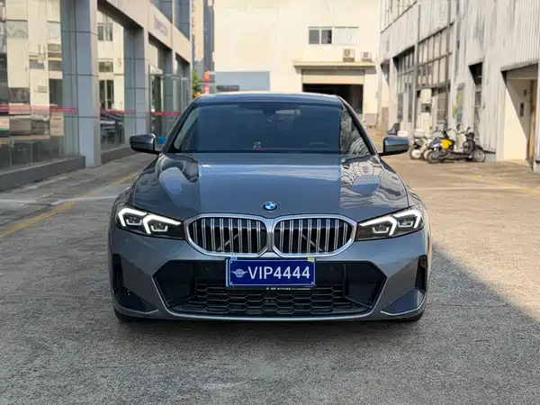 BMW 3 Series 2024