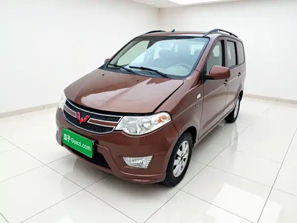 Wuling Hongguang 2018