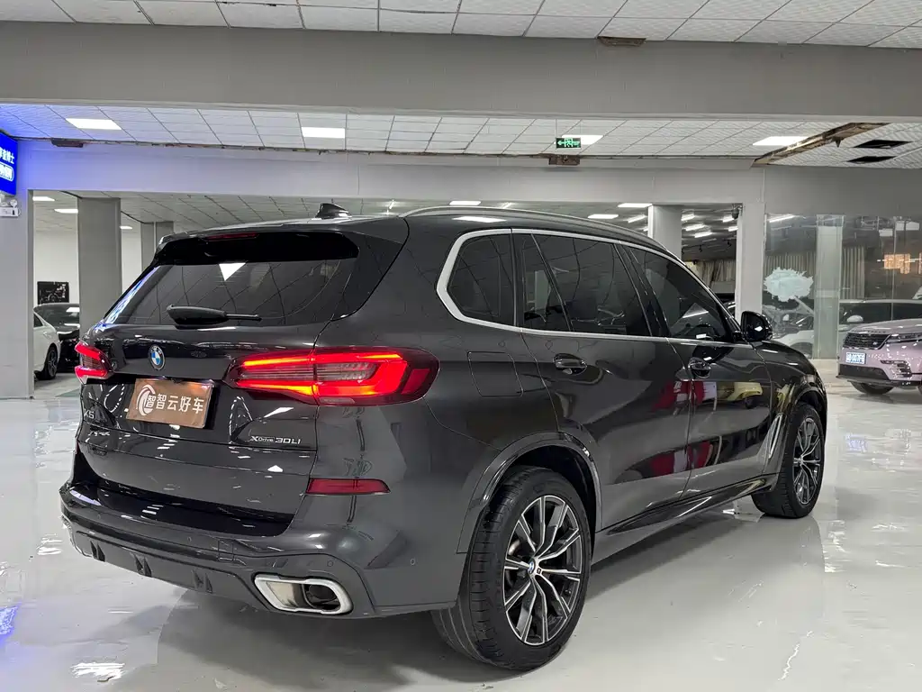 BMW X5 2023 — фото 9