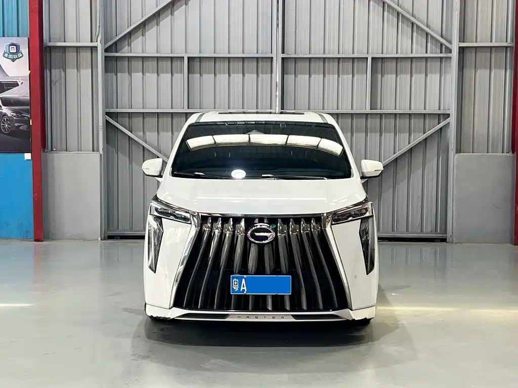 GAC Motor Trumpchi M8 2023 — фото 2
