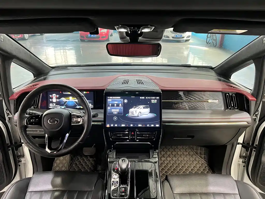 GAC Motor Trumpchi M8 2023 — фото 5