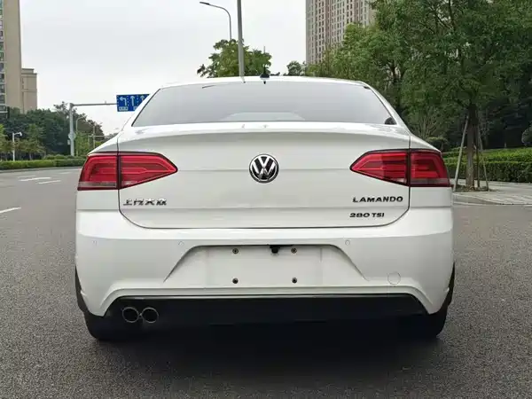 Volkswagen Lamando 2015