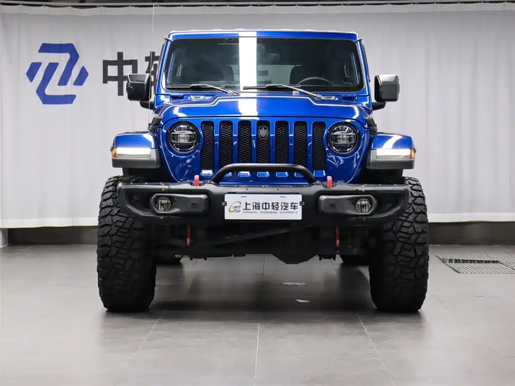 Jeep Wrangler 2020 — фото 2