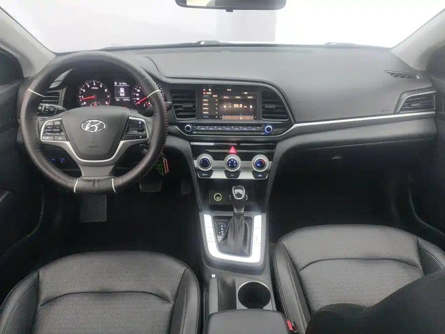 Hyundai Celesta 2020 — фото 12