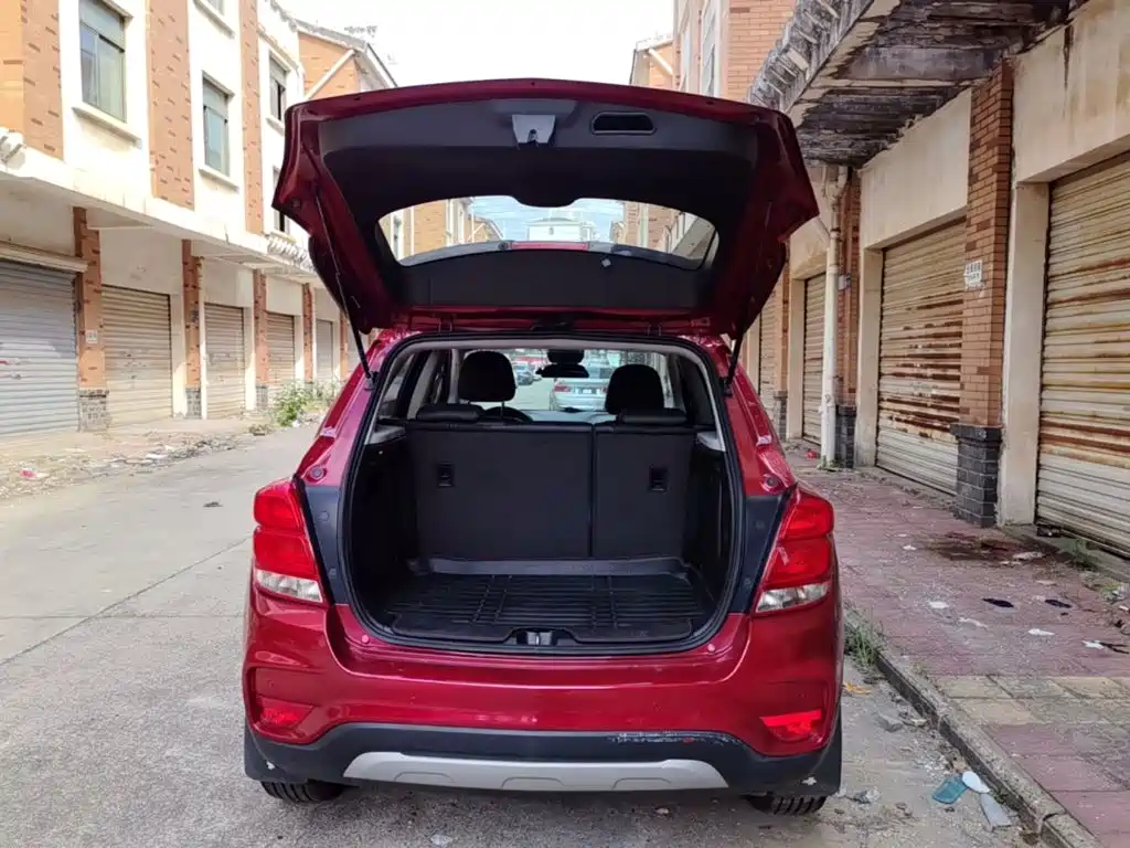 Chevrolet Trax 2017 — фото 19