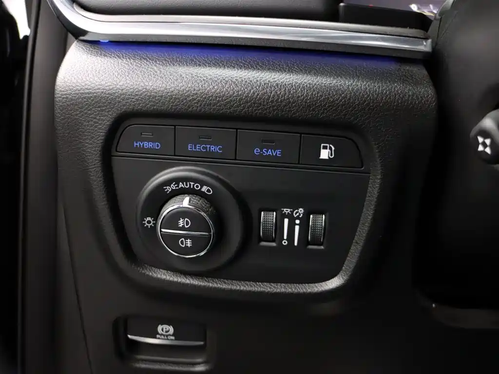 Jeep Grand Cherokee 4xe 2025 — фото 26