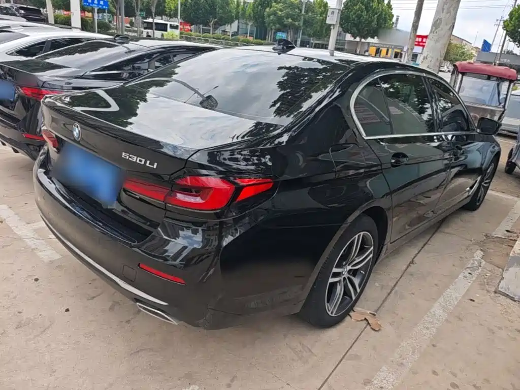 BMW 5 Series 2023
